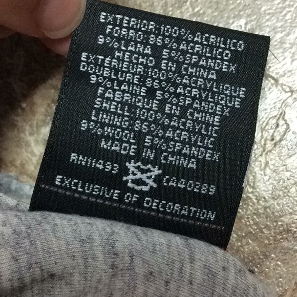 Maroon Cleveland Cavaliers lined beanie hat NWT - Picture 7 of 7